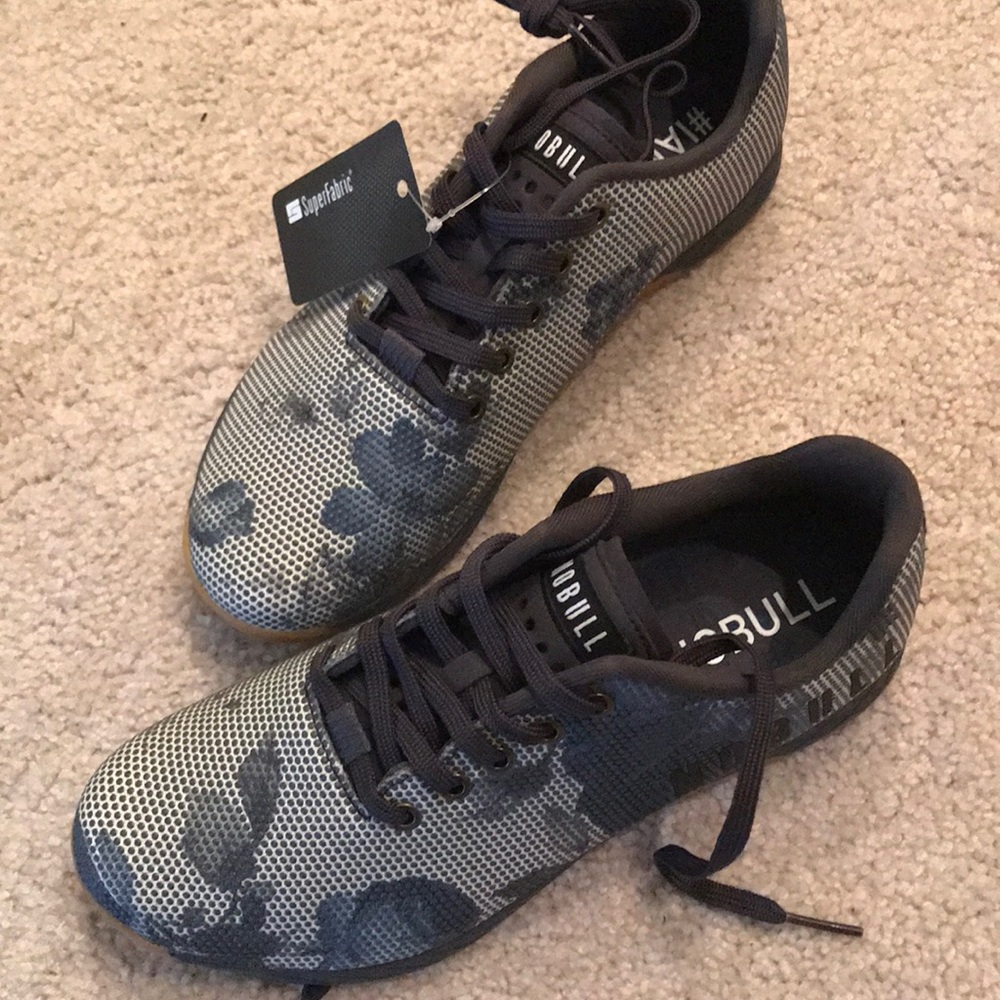 FLASH SALE! NoBull Floral gum trainer 10 NWT